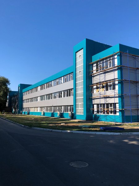 Реконструкция кровли и фасада производственного корпуса предприятия «АОМЗ» г. Азов, Ростовская область Реконструкция кровли и фасада производственного корпуса предприятия «АОМЗ» г. Азов, Ростовская область